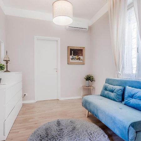 Apartamento Domus Eleonora Roma Exterior foto